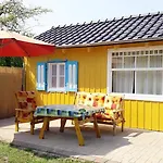 Ferienbungalows Am *